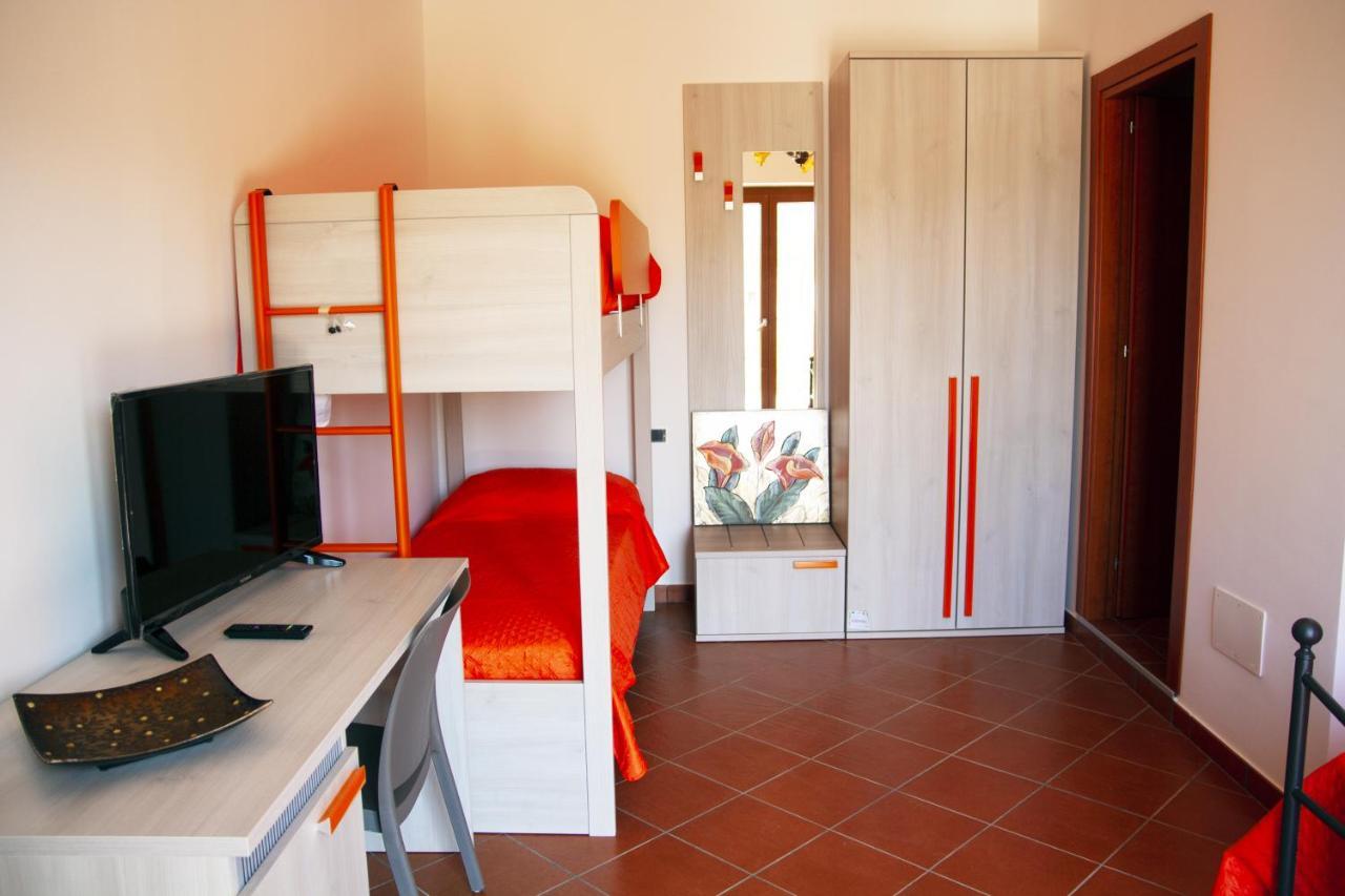 La Casa Sulla Collina Bed & Breakfast Altavilla Silentina Екстериор снимка